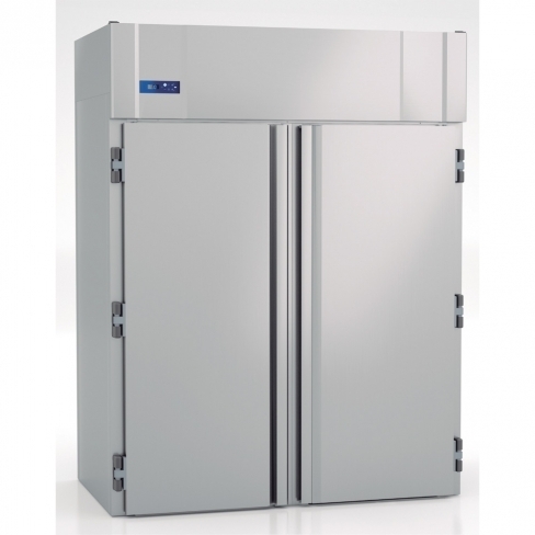 Armario refrigeración Infrico para carros GN 2/1, 60x400, 800x600, 1300x2700 l. Modelo RIC2P